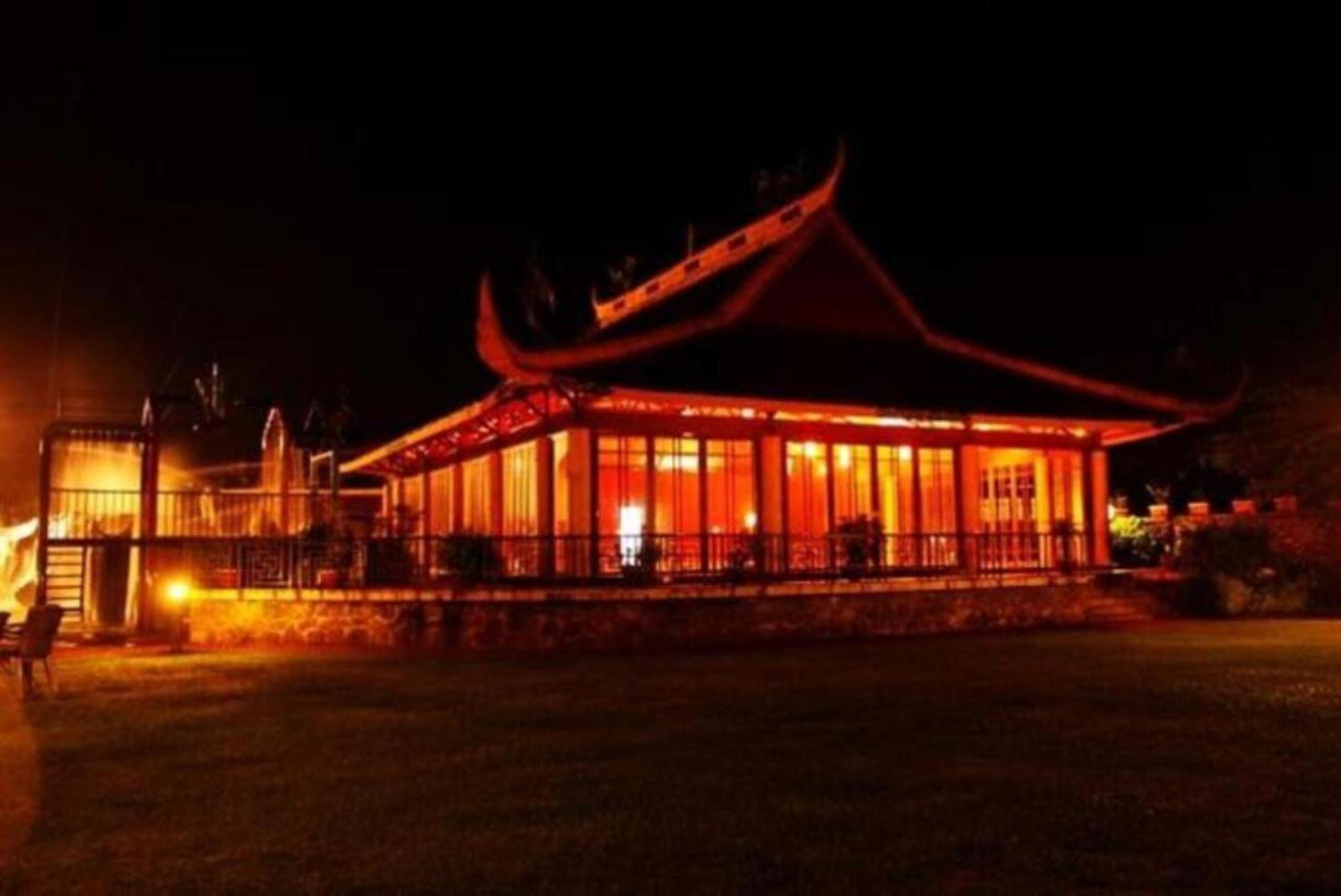Kailash Parbat Hotel Lonavala Kültér fotó